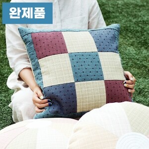 [바이핸즈] <span style=color:blue>퀼트완제품</span> 소품 - 나인패치쿠션(원) (개)