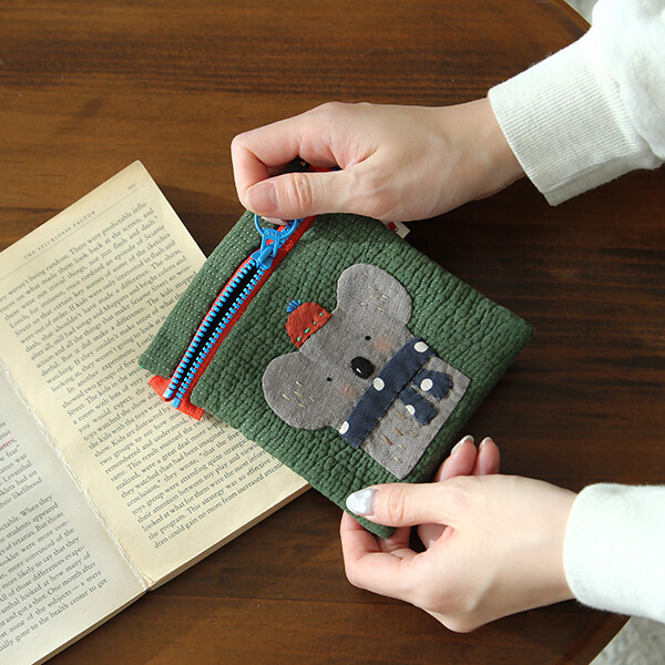 퀼트의시작은? 엔조이퀼트와 함께,[바이핸즈] 퀼트패키지 소품 - 코알라 납작 파우치