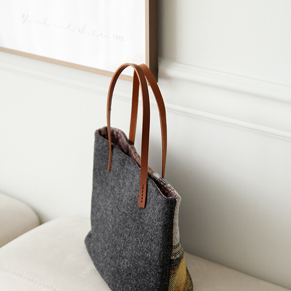 [바이핸즈] 퀼트패키지 가방 - 울체크 핸드메이드 토트백