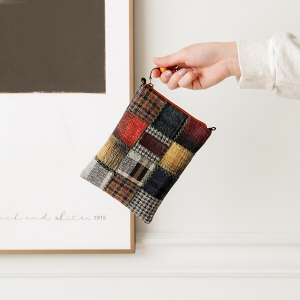 [바이핸즈] 퀼트패키지 가방 - 울체크 핸드메이드 파우치겸 핸폰가방 (개)