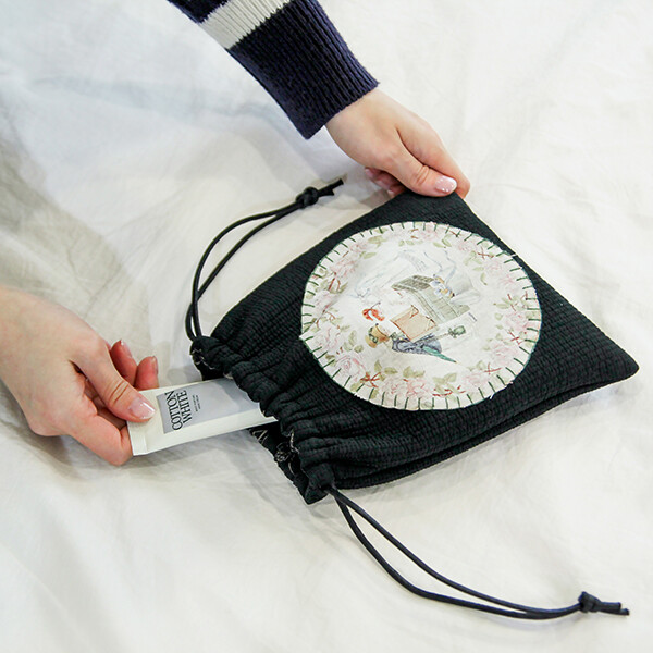 [바이핸즈] 퀼트패키지 소품 - 케이트 플라워 스트링 파우치