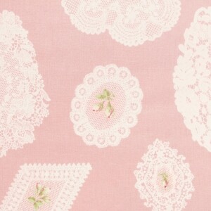 [유와] 플라워 바스켓 로즈 레이스 셔팅 프린트원단 - 핑크 (1/4yd) FB829999-D (개)
