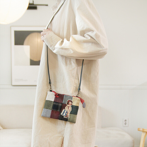 [바이핸즈] 퀼트패키지 가방 -  감성체크 파우치백